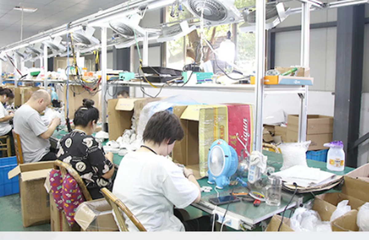 Solar lighting assembly workshop